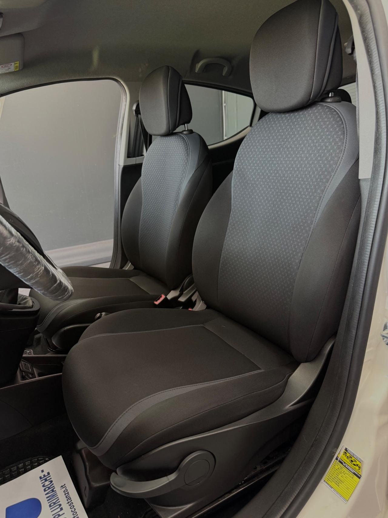 Lancia Ypsilon 1.2 Benzina Gold 44000 KM
