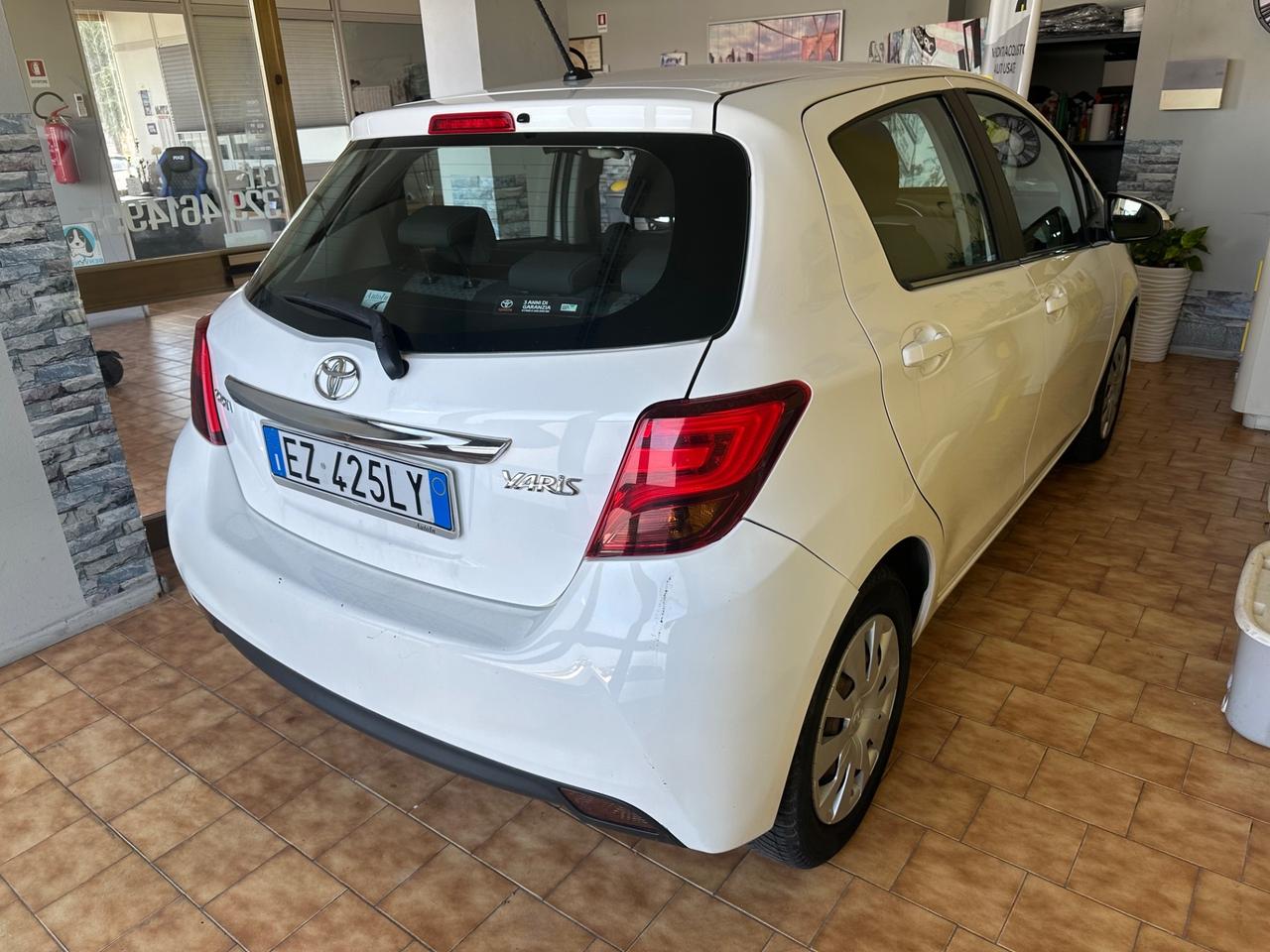 Toyota Yaris 1.0 5 porte