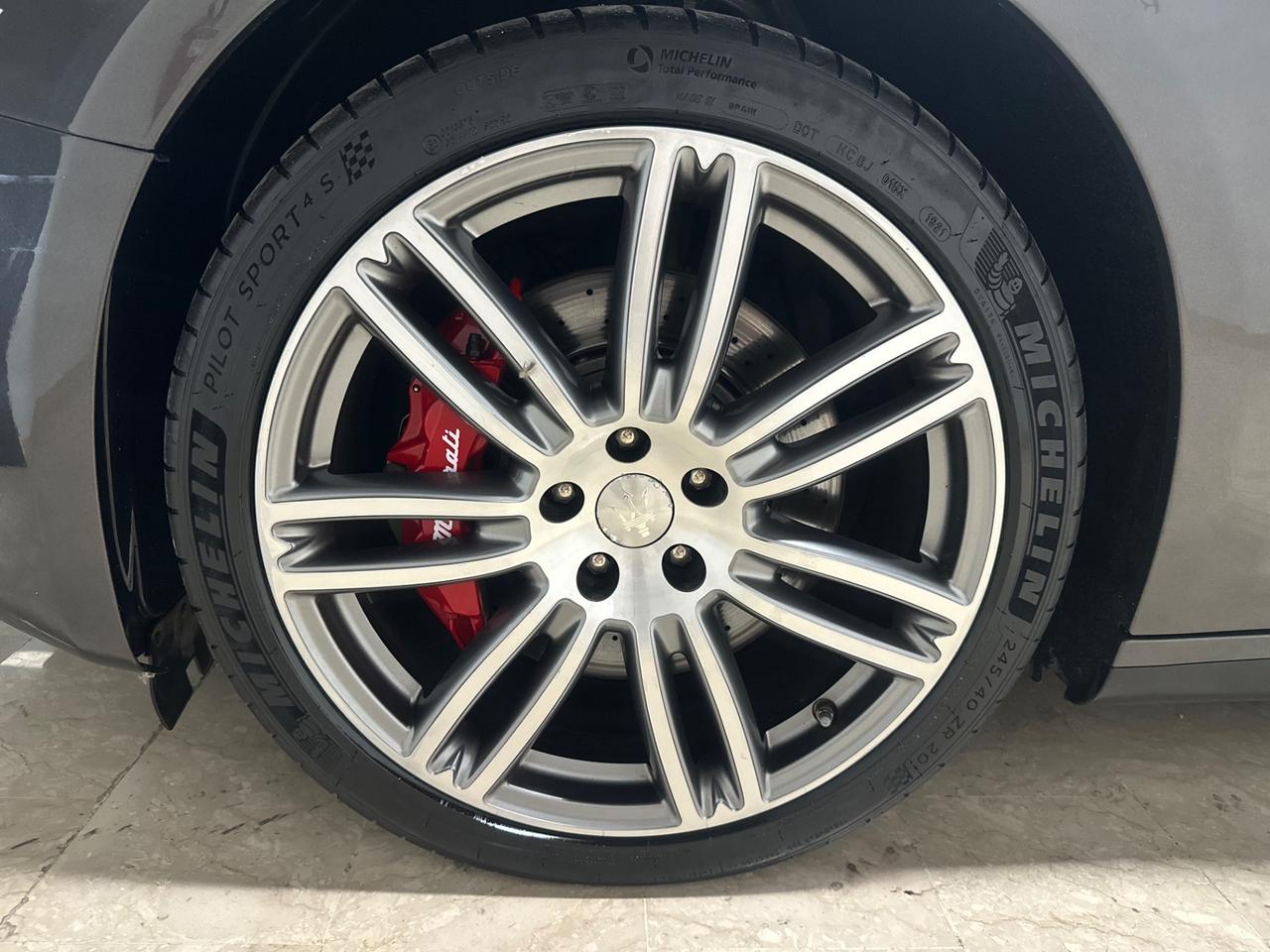 Maserati Ghibli V6 Diesel 275 CV