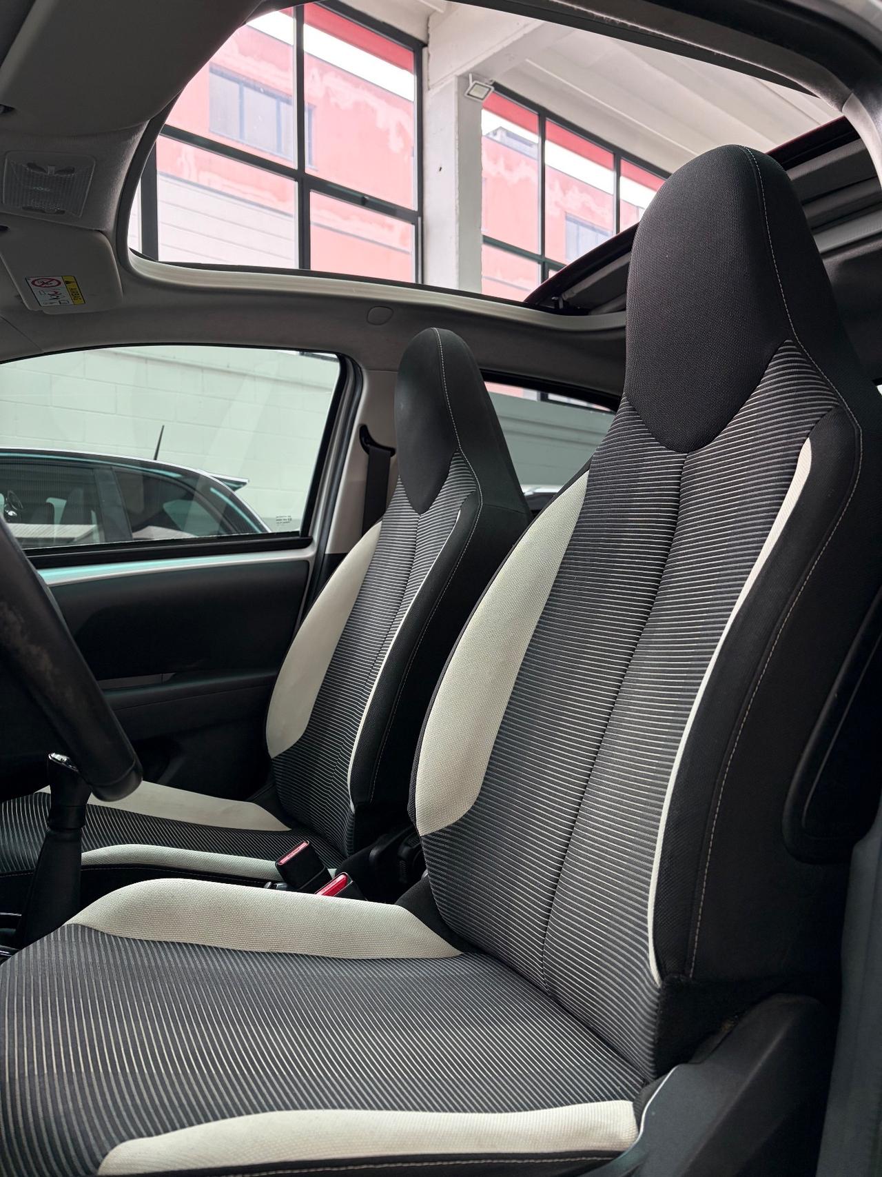 Peugeot 108 1.2 Allure Top!