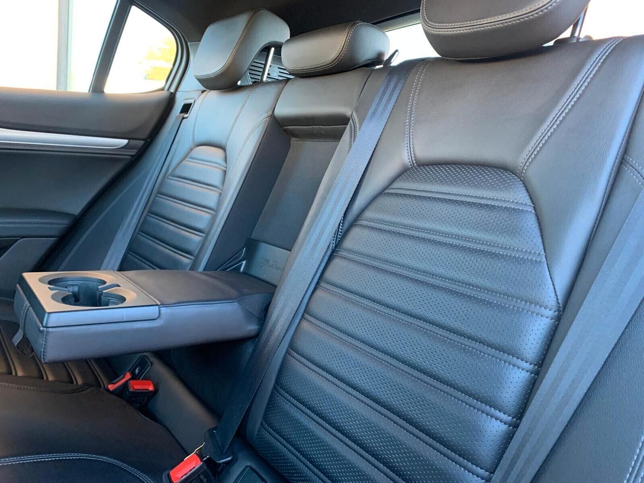 Alfa Romeo Stelvio 2.2 TD 210 CV Q4 Unicoprop. Full