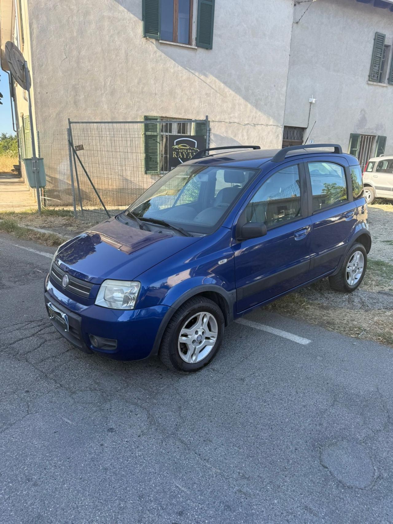 FIAT PANDA 1.2 BENZ METANO NEOPATENTATI