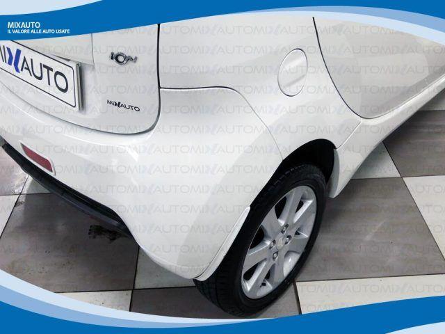 PEUGEOT iOn Active