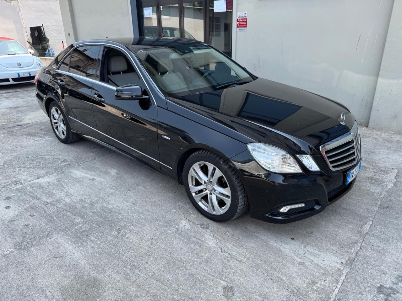 Mercedes-benz E 350 E 350 CDI BlueEFFICIENCY Avantgarde AMG