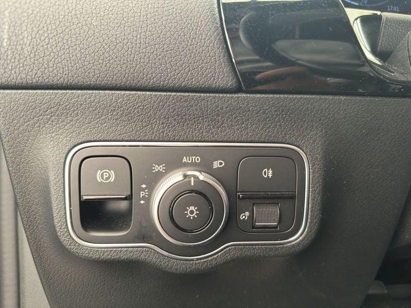 Mercedes-Benz Classe B B 180 d Progressive Adv Plus