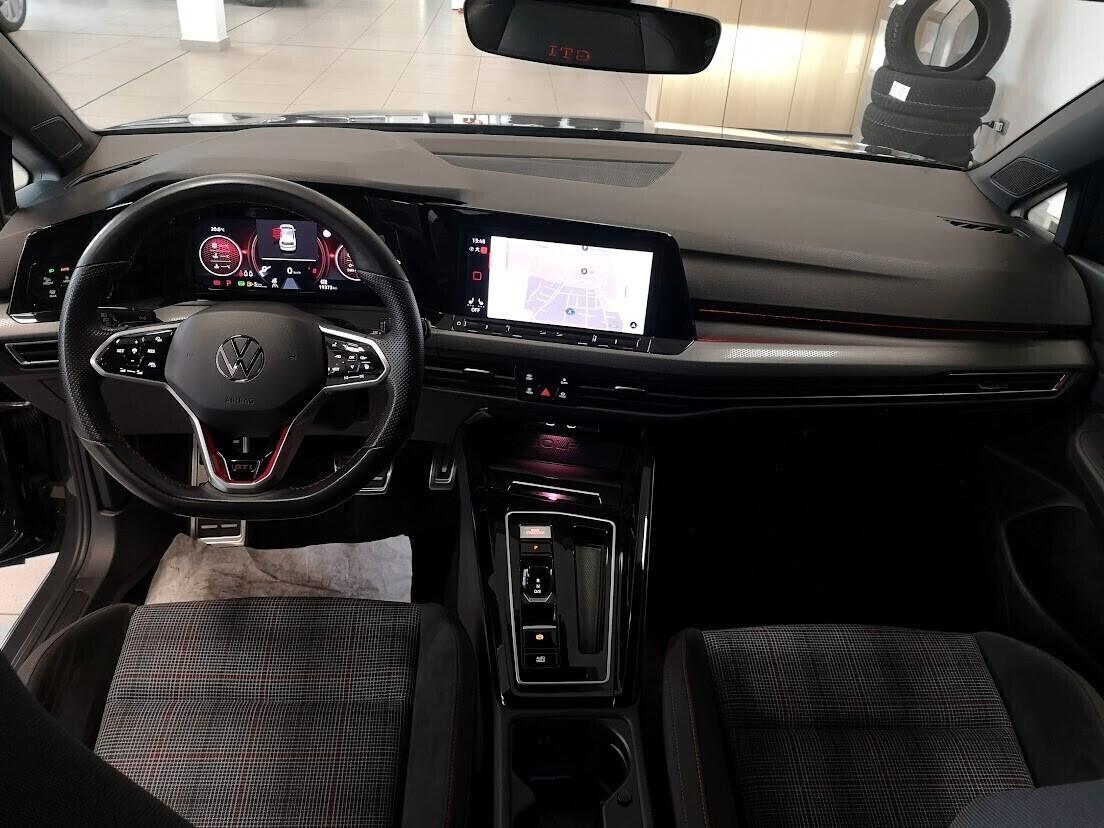 Volkswagen Golf GTI 2.0 TSI DSG 18'