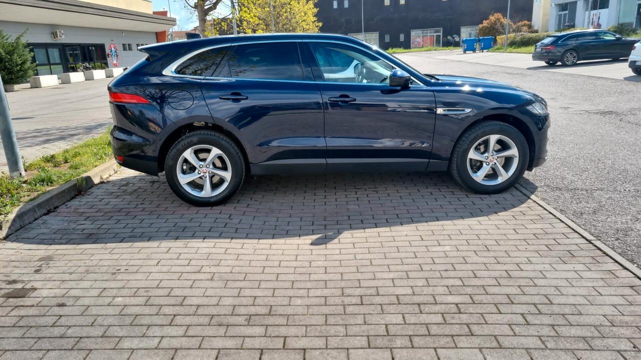 Jaguar F-Pace 2.0 D 180 CV AWD aut. Prestige