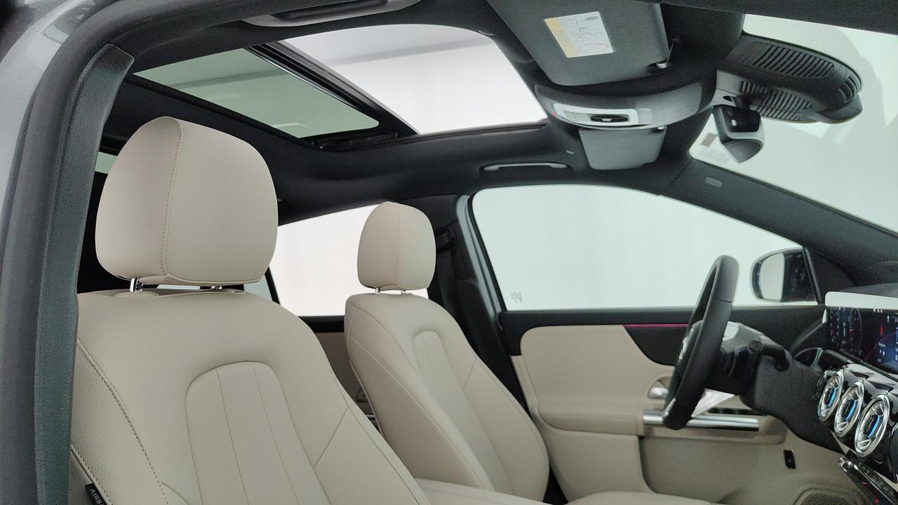 Mercedes-Benz GLA 200 d automatic