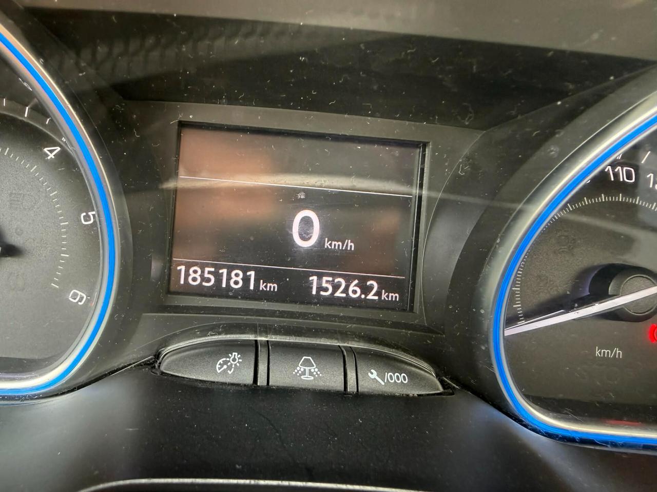 Peugeot 2008 1.6 e-HDi 92 CV - 2014