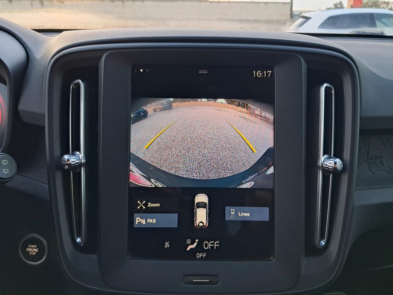 Volvo XC40-2.0-150CV*CAM*LED*NAVI