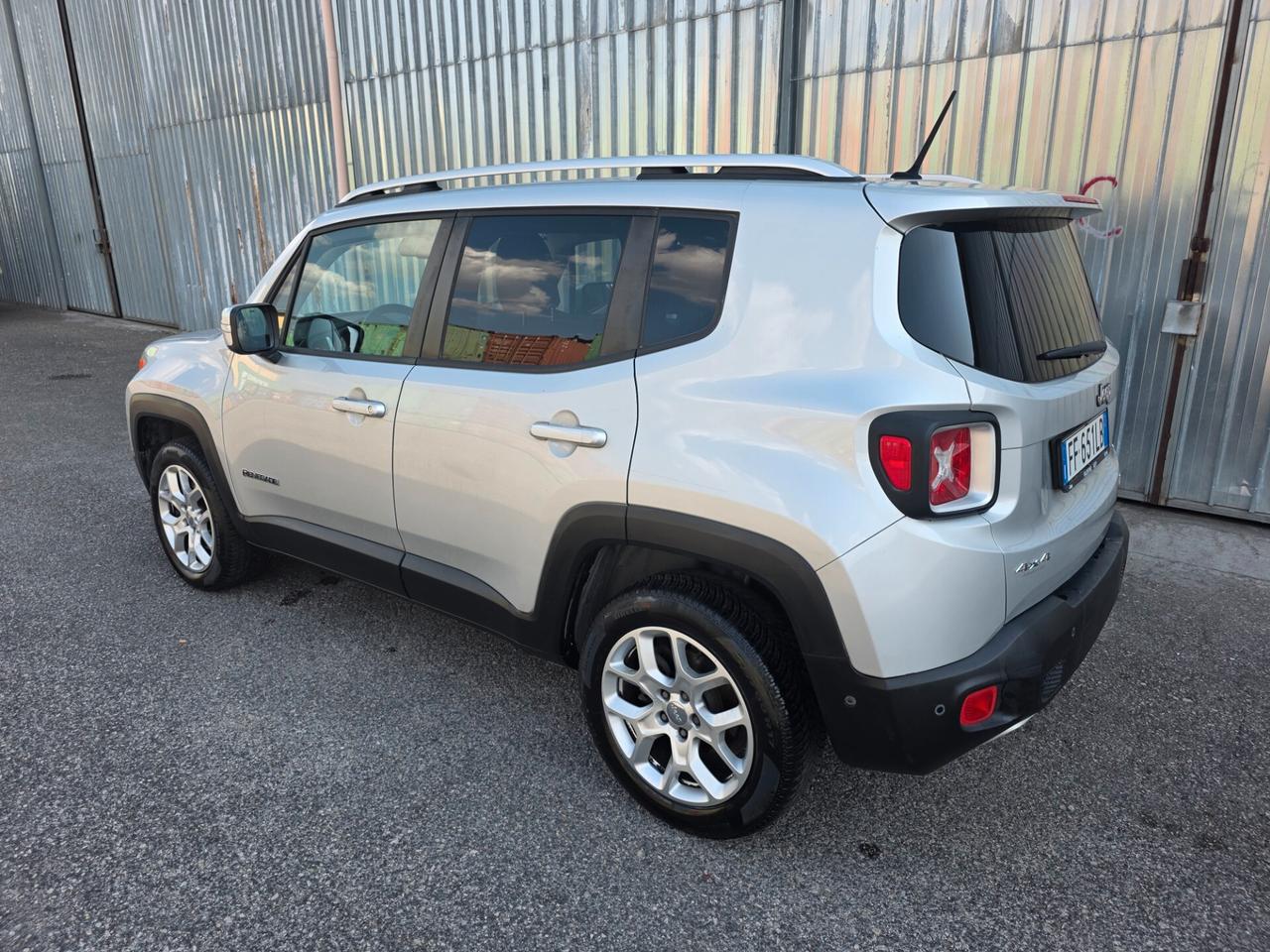Jeep Renegade 2.0 Mjt 170CV 4WD Active Drive Low Trailhawk
