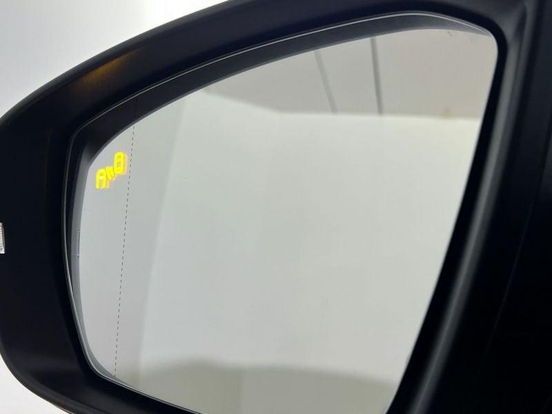 Volkswagen T-Cross 1.0 TSI 110 CV Sport