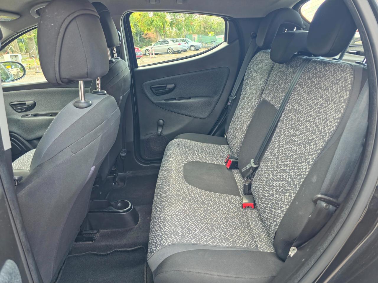 Lancia Ypsilon 1.2 69 CV 5 porte GPL Ecochic Gold E6 Manuale NEO 2019