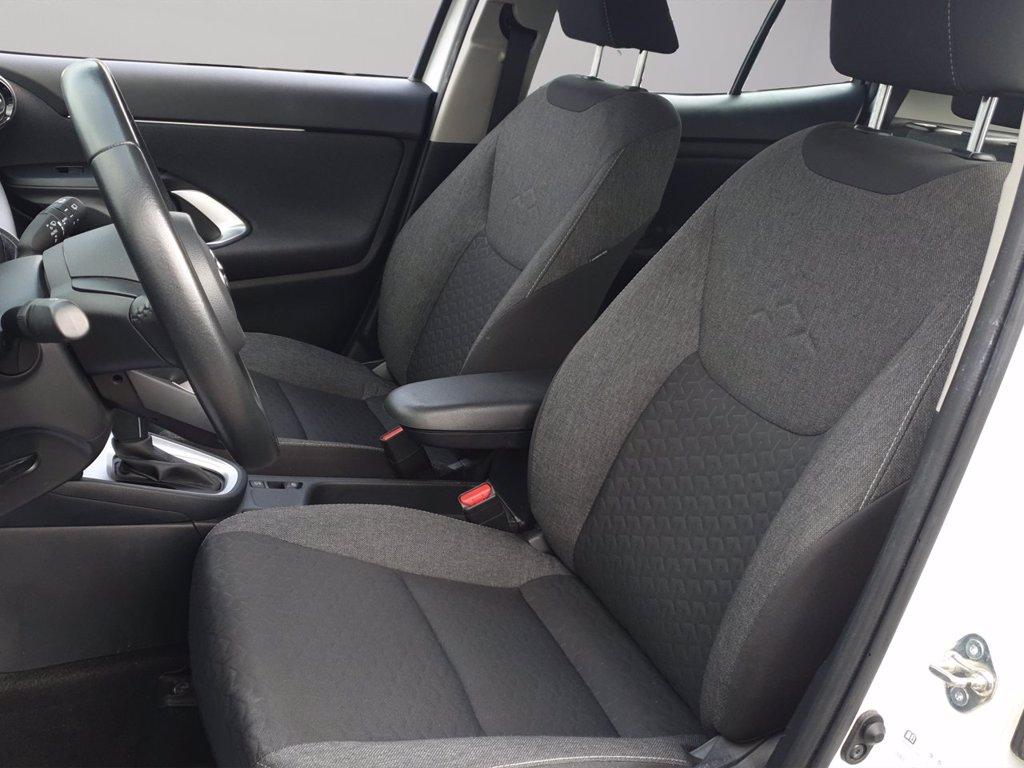 TOYOTA Yaris cross 1.5h active fwd 116cv e-cvt del 2024