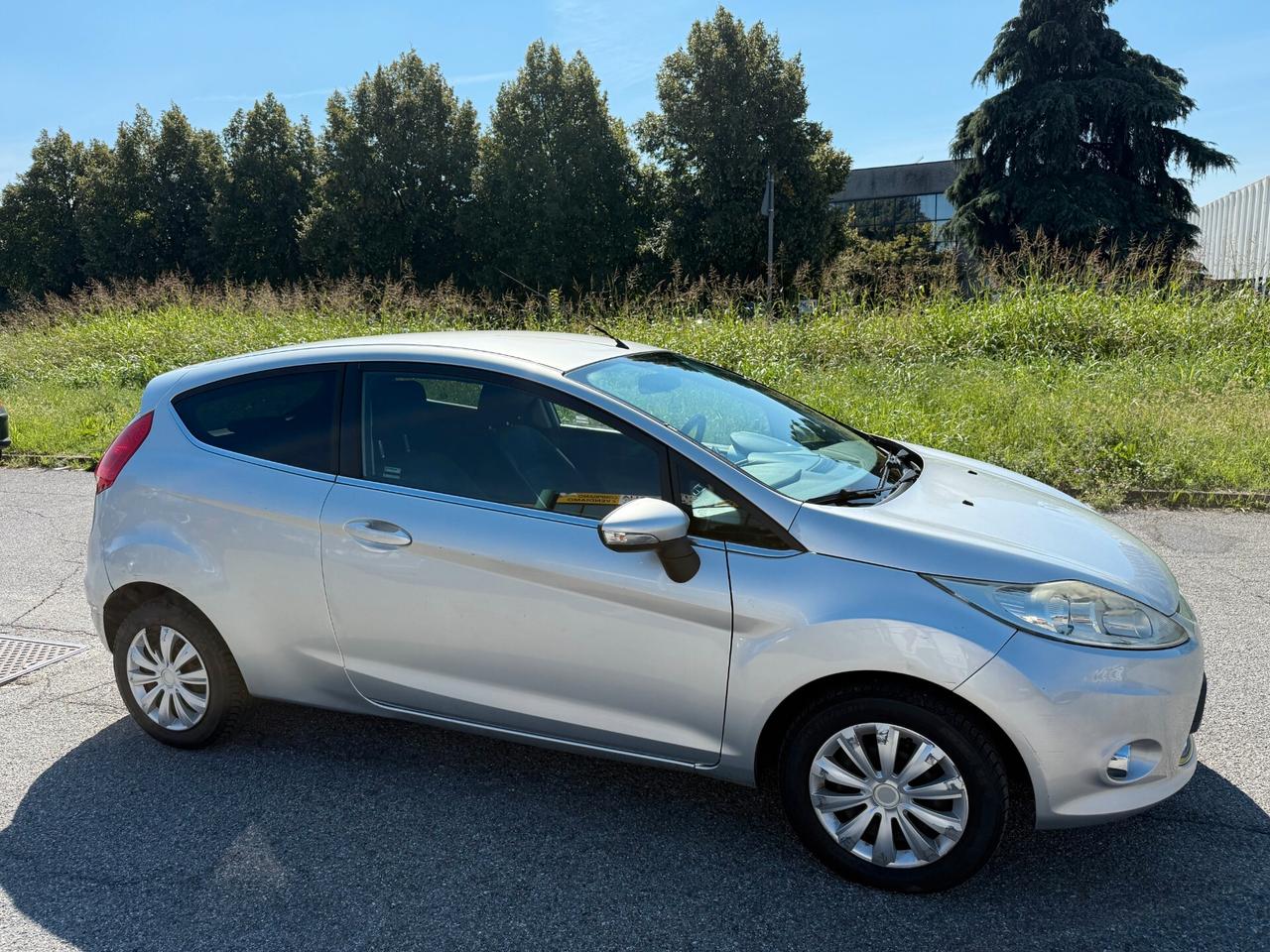 Ford Fiesta 1.4 **GPL** **KILOMETRAGGIO NON REOLARE**