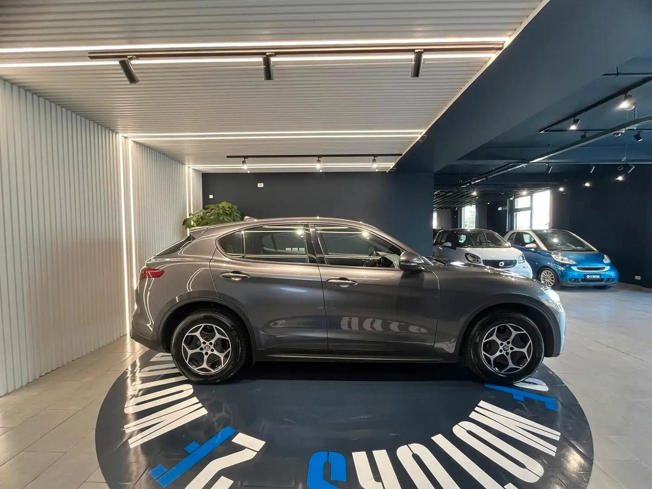 Alfa Romeo Stelvio 2.2 Turbodiesel 190 CV AT8 RWD Business