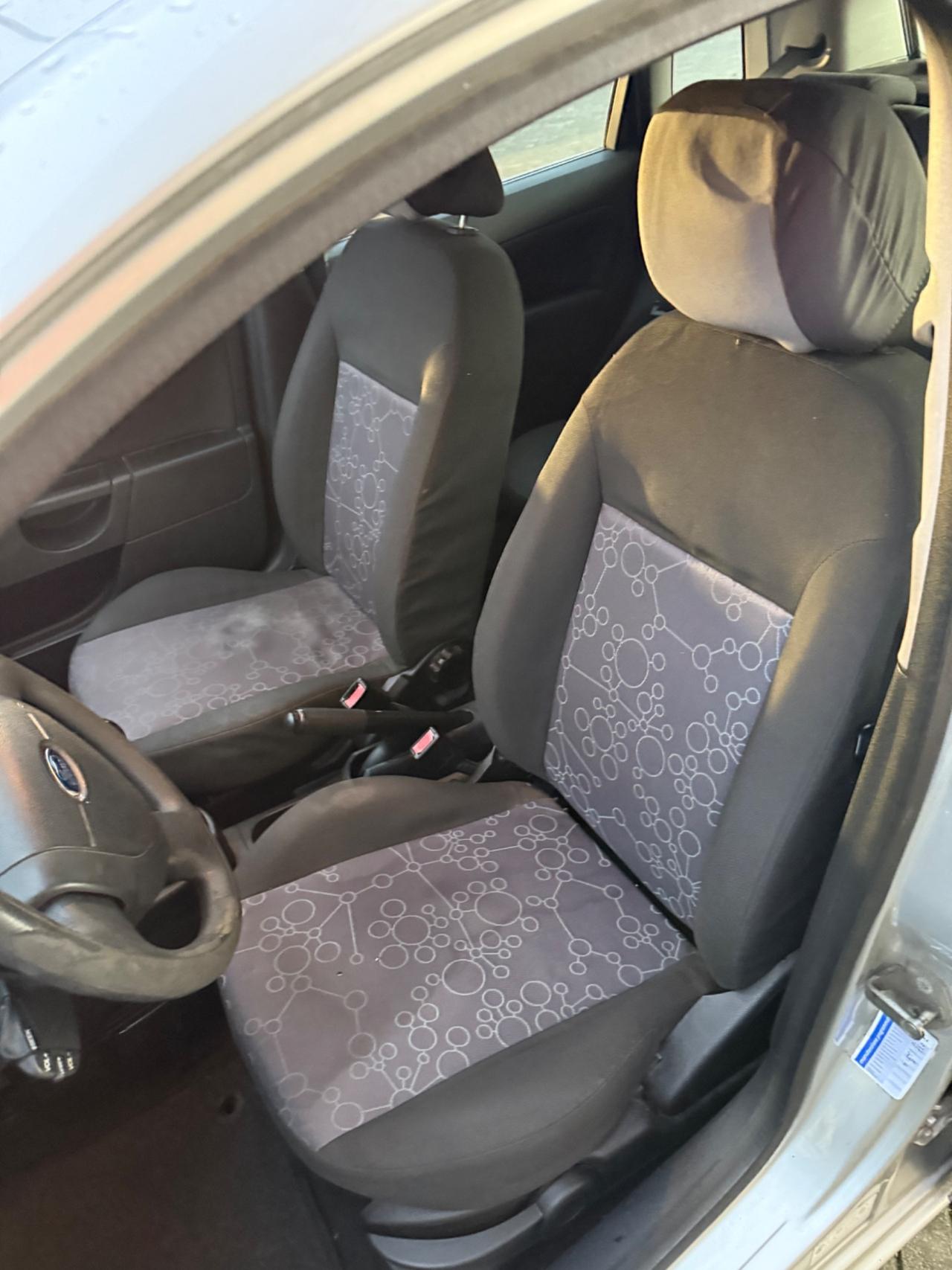 Ford Fiesta 1.2 16V 5p. Ghia