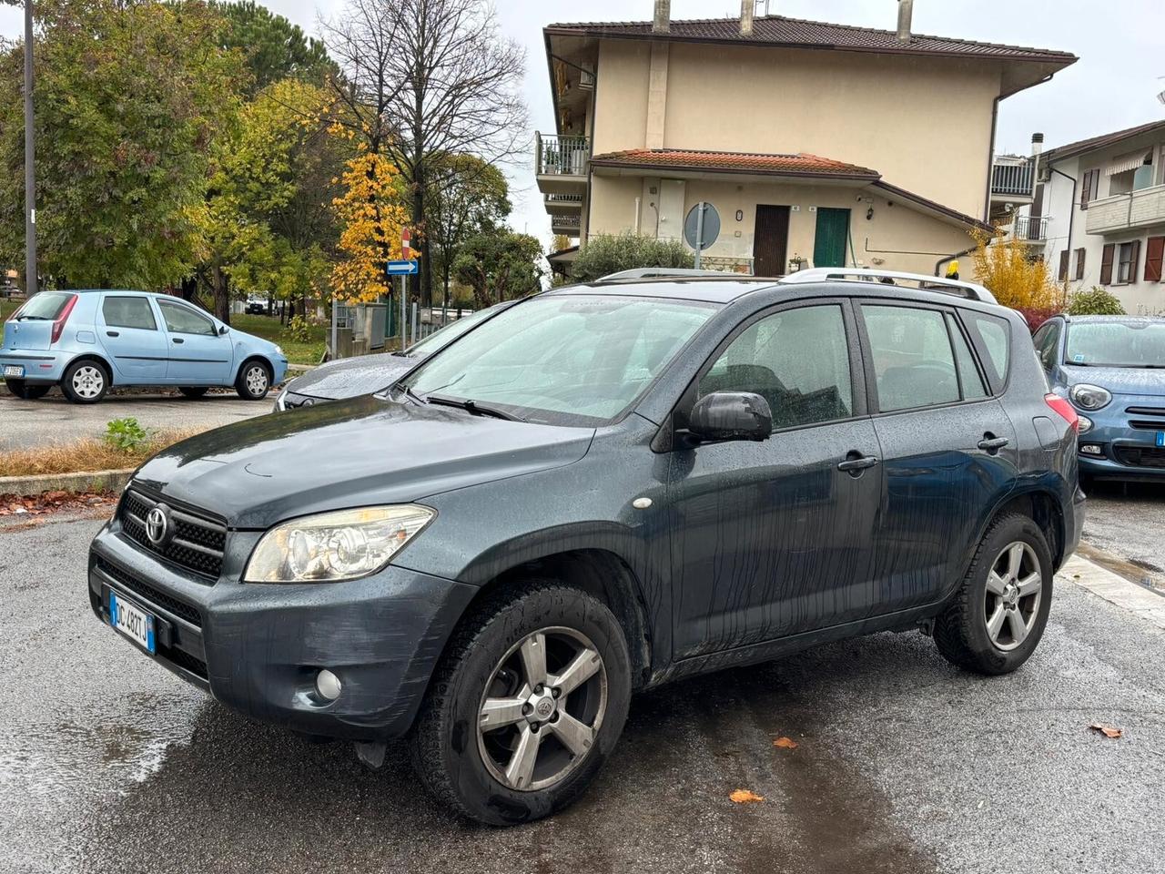Toyota RAV 4 RAV4 2.2 D-4D 136 CV Luxury