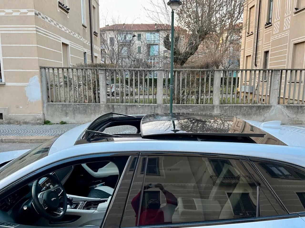 Jaguar F-Pace 5.0 V8 550 CV AWD aut. SVR