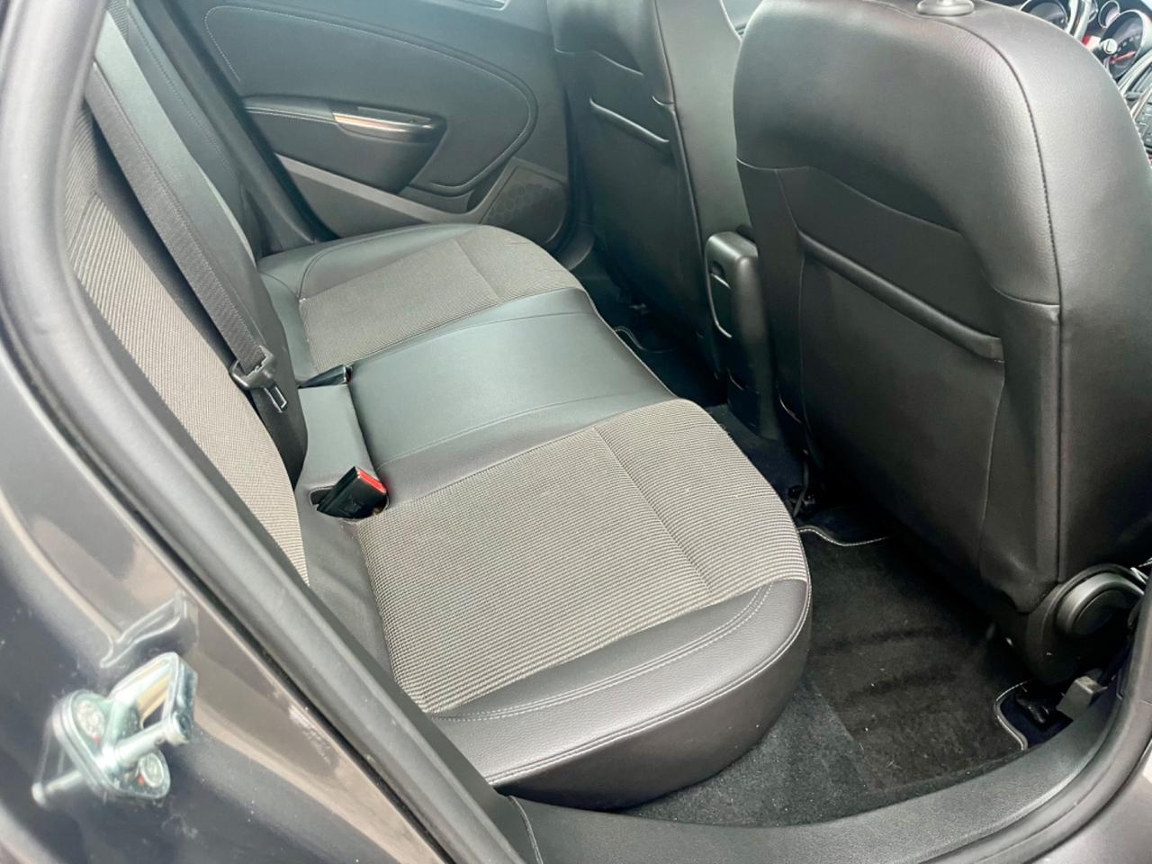 Opel Astra 1.7cdti 2011 109.000km cinghia/tagliando appena fatti