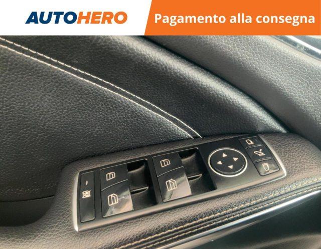 MERCEDES-BENZ GLA 200 d Automatic Sport