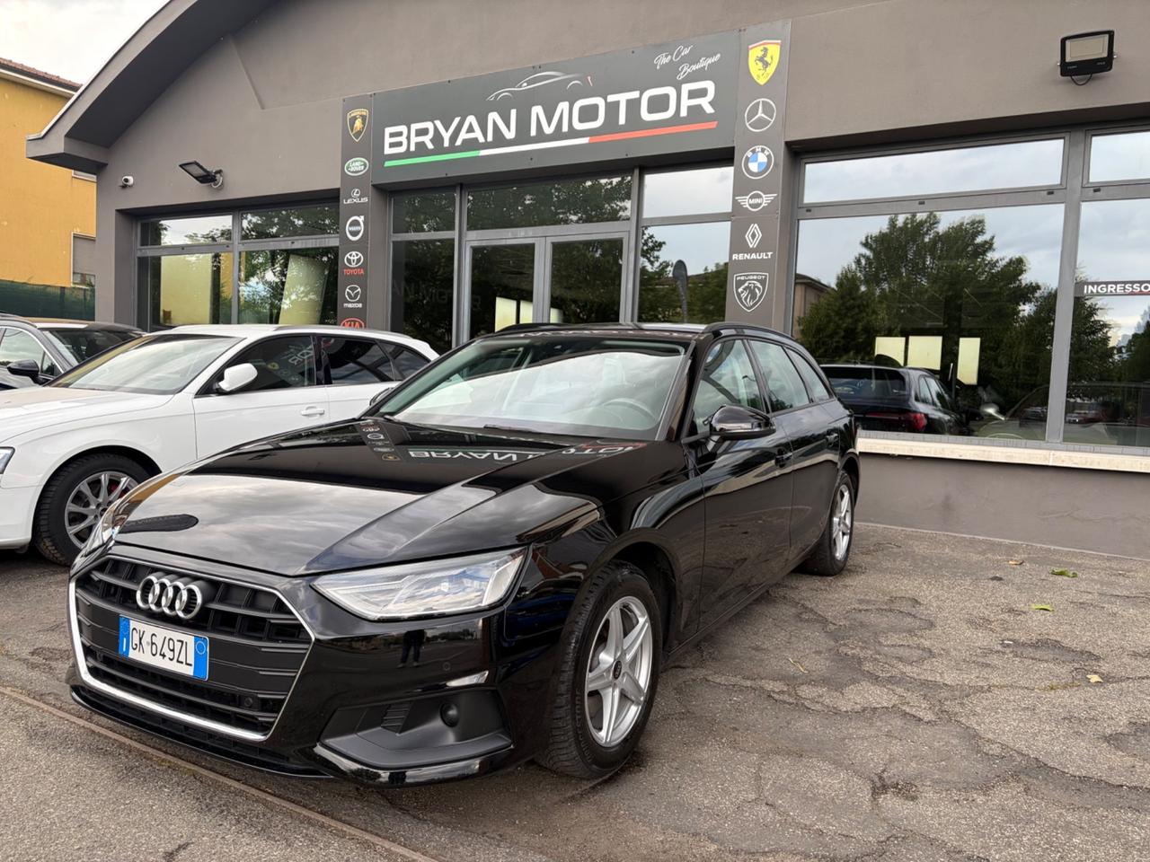 Audi A4 Avant 30 TDI/136 CV S tronic Business Advanced