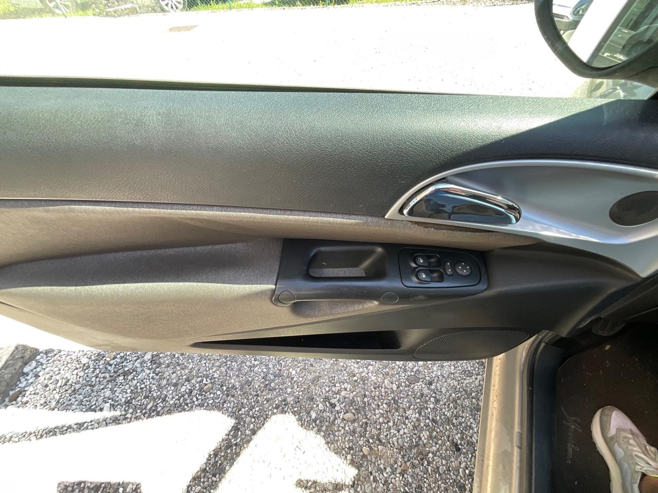 Lancia Ypsilon 1.2 Versus