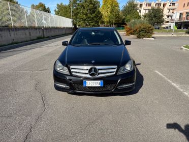 Mercedes-benz C 220 CDI BlueEFFICIENCY Elegance