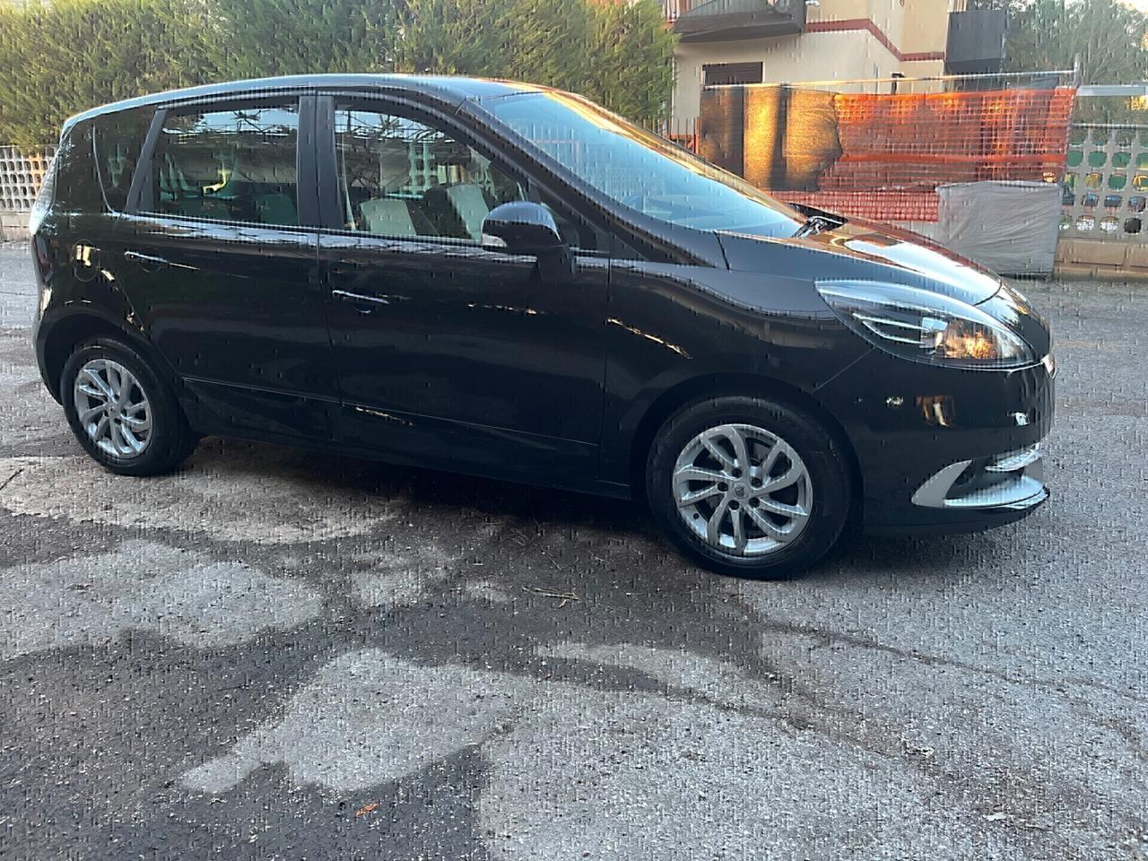 Renault Scenic 1.5dCI Bassi Consumi