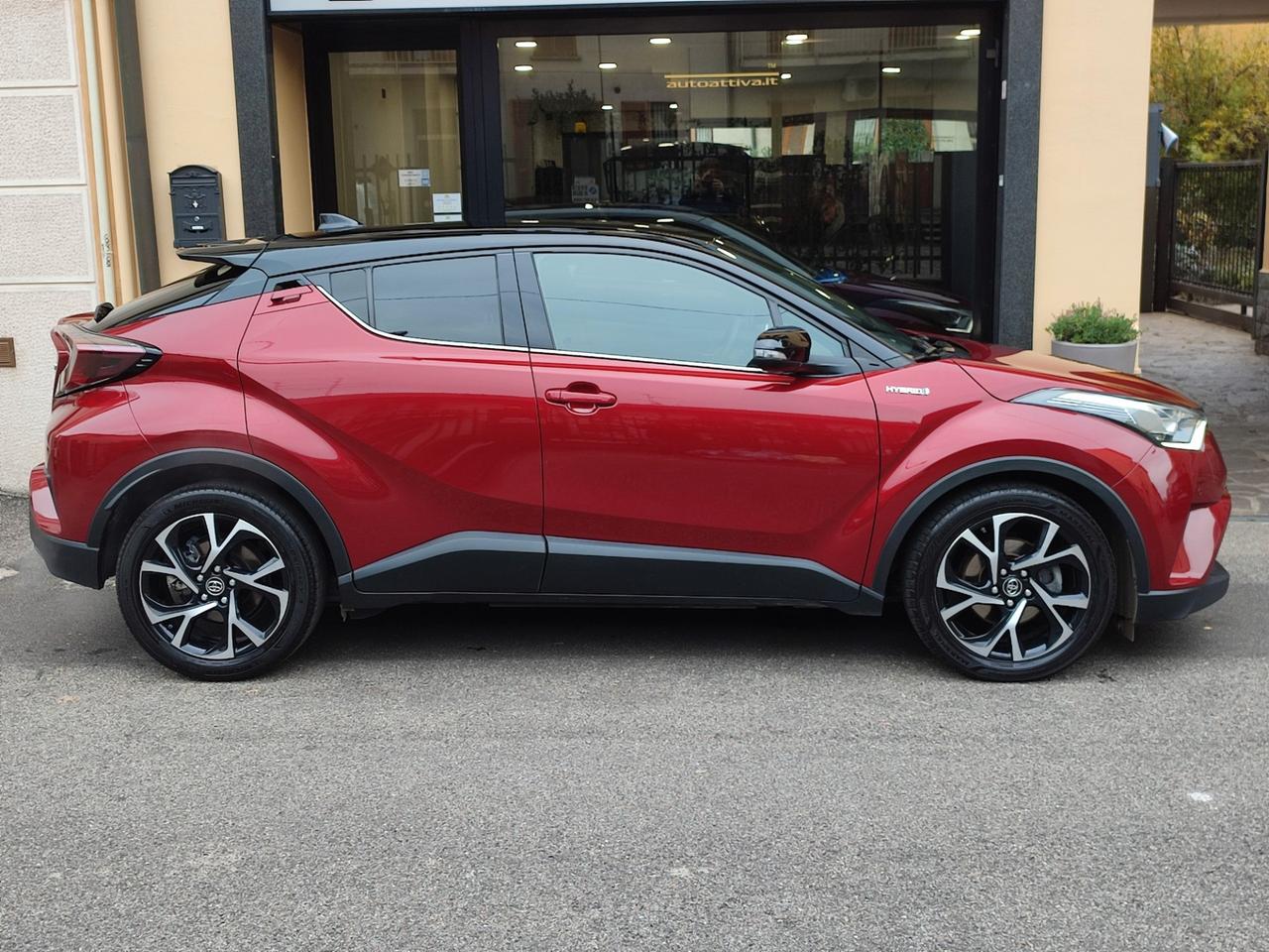 Toyota C-HR 1.8 Hybrid E-CVT Trend