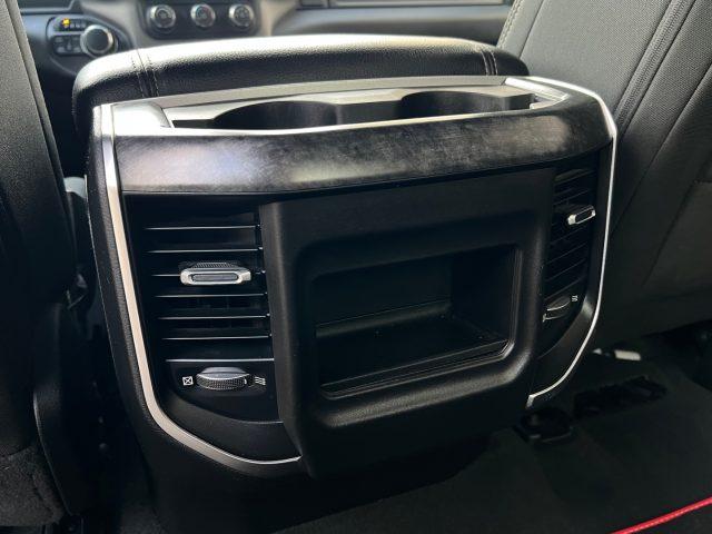 DODGE RAM 1500 5.7 V8 HEMI CREW CAB BIGHORN "NO IVA"