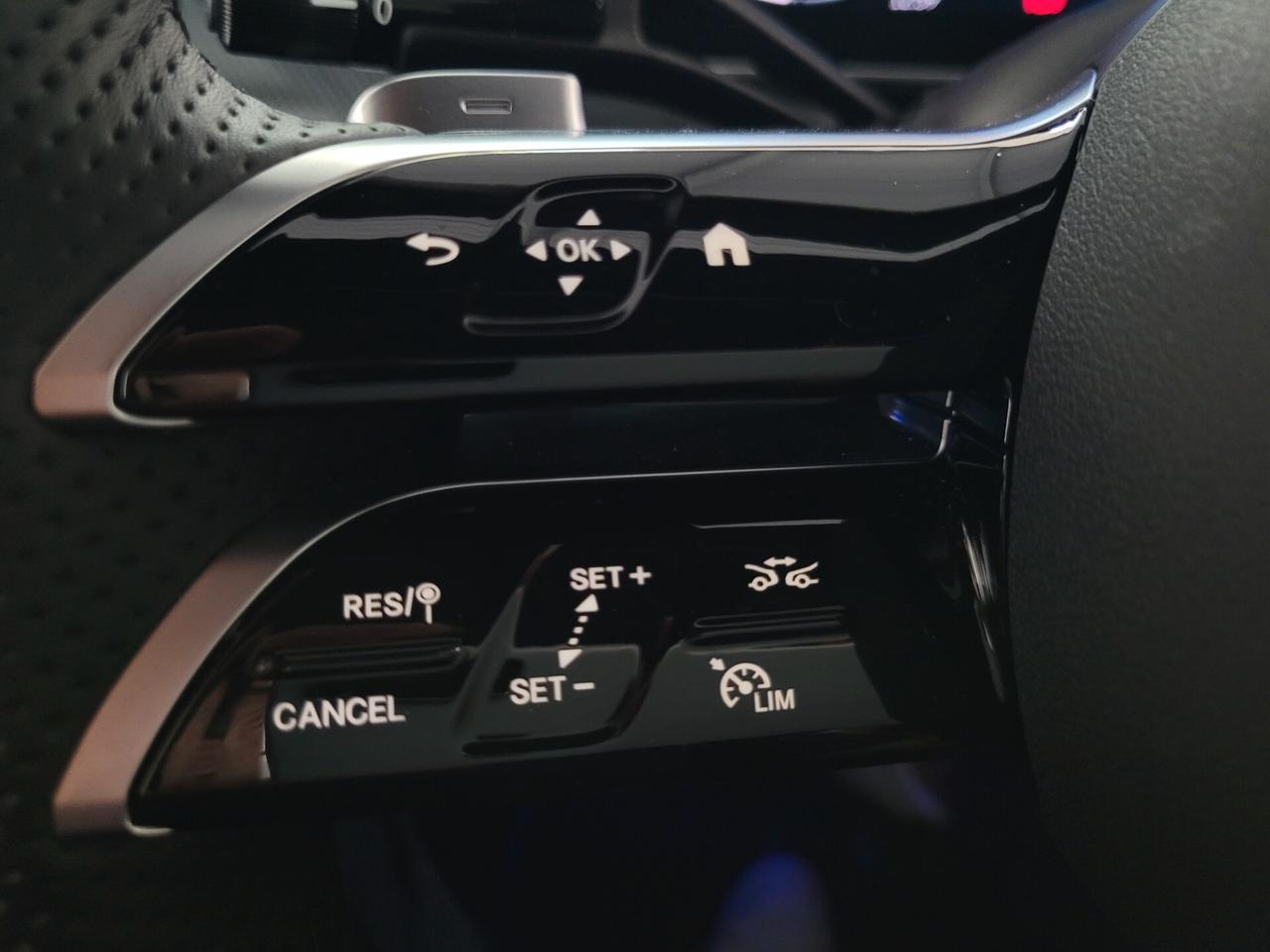 Mercedes-benz GLC 220 D COUPE MHEV AMG PLUS NIGHT PACK LUCI AMB. 360°