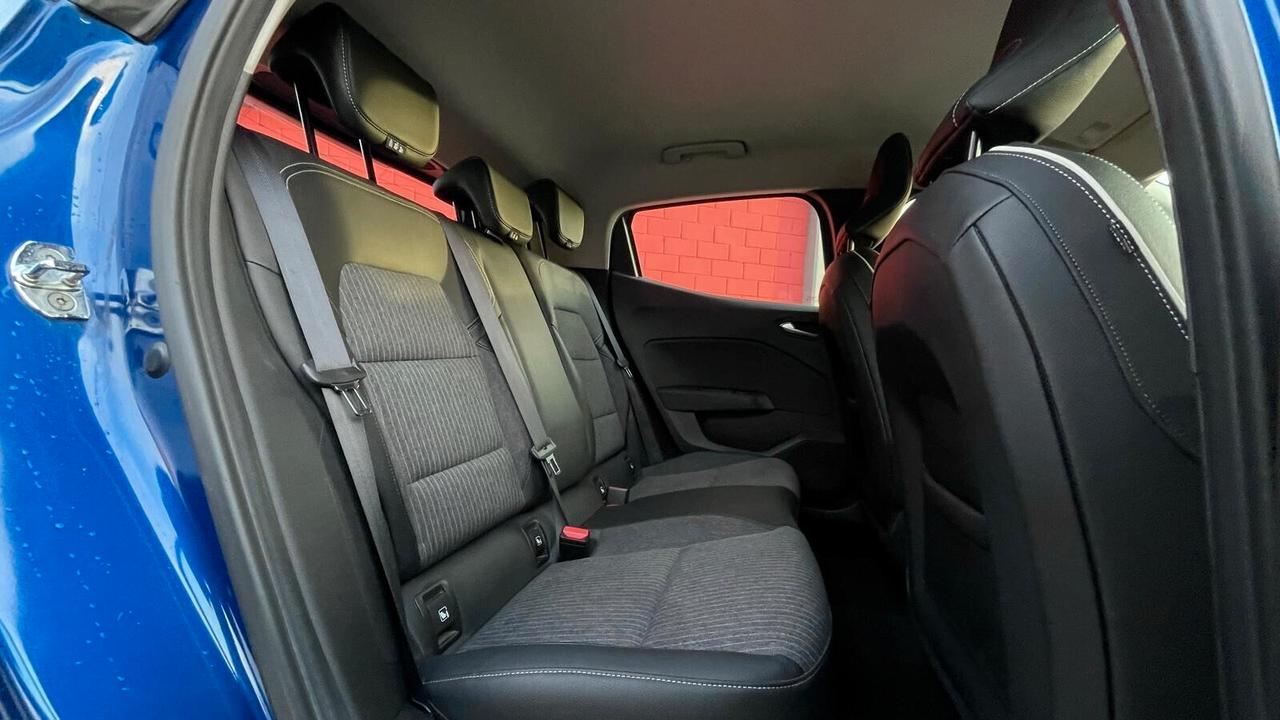 Renault Clio TCe 130 CV EDC FAP 5 porte Initiale Paris