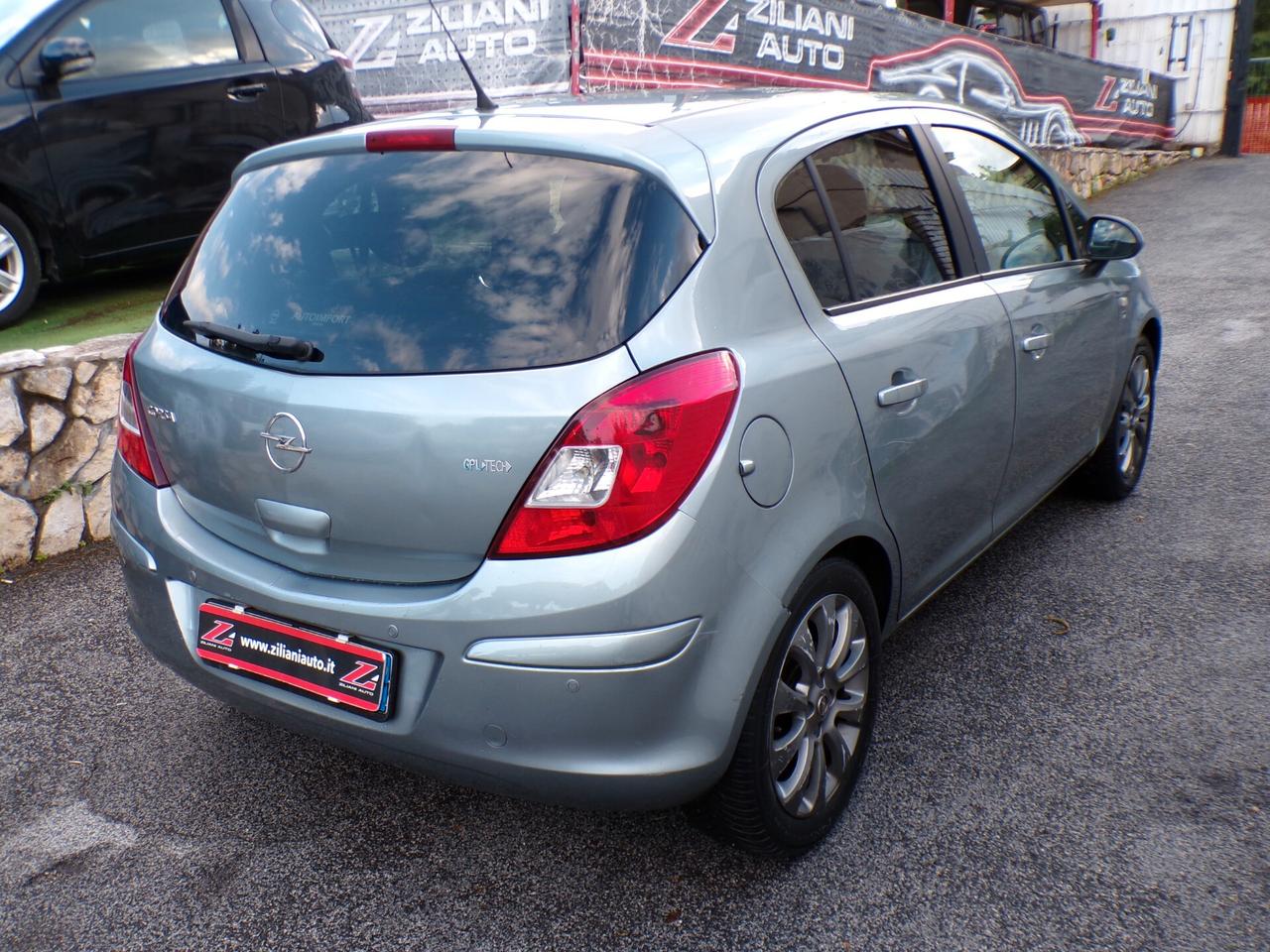 Opel Corsa 1.2 5 porte GPL-TECH Club