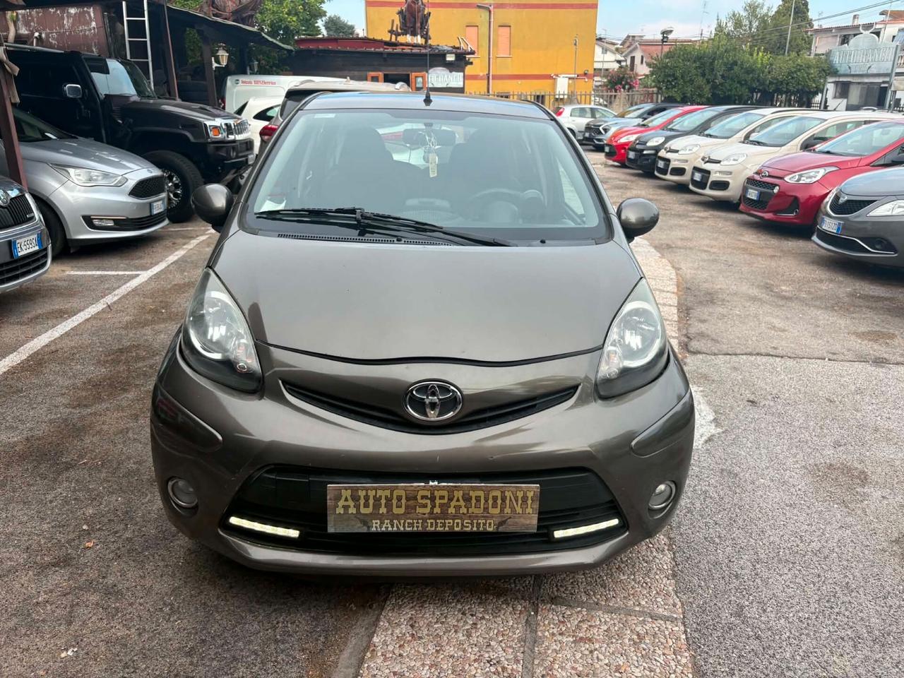 Toyota Aygo 1.0 12V VVT-i 5 porte Lounge Connect MMT