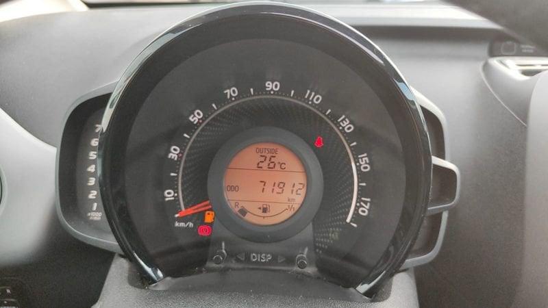 Toyota Aygo Aygo Connect 1.0 VVT-i 72 CV 5 porte x-wave