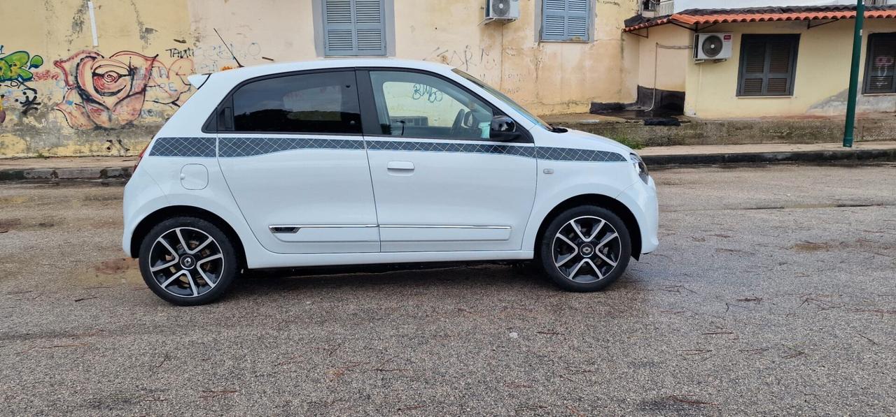 Renault Twingo TCe 90 CV Energy La Parisienne FINANZIAMENTI ANCHE SENZA BUSTA PAGA