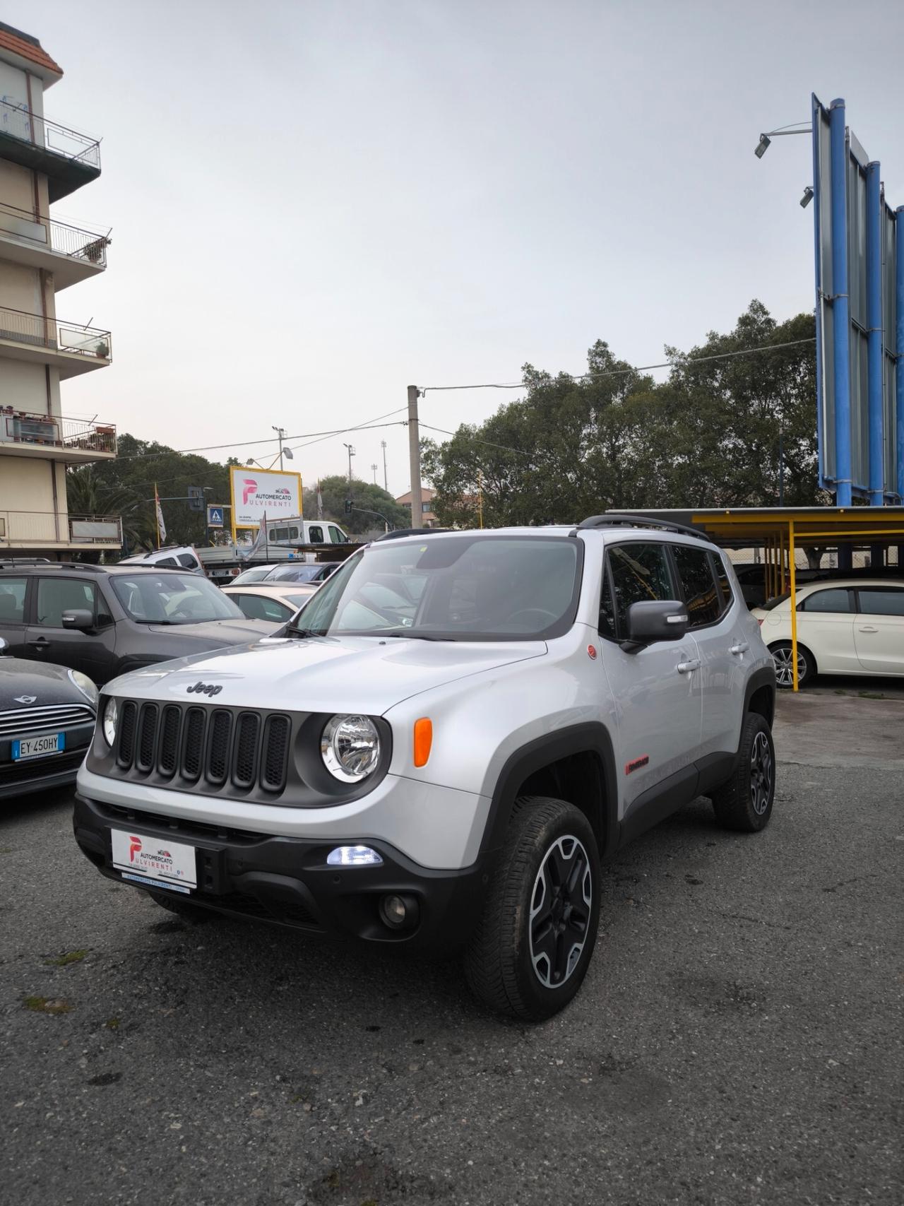 Jeep Renegade 2.0 Mjt 170CV 4WD Active Drive Low Trailhawk