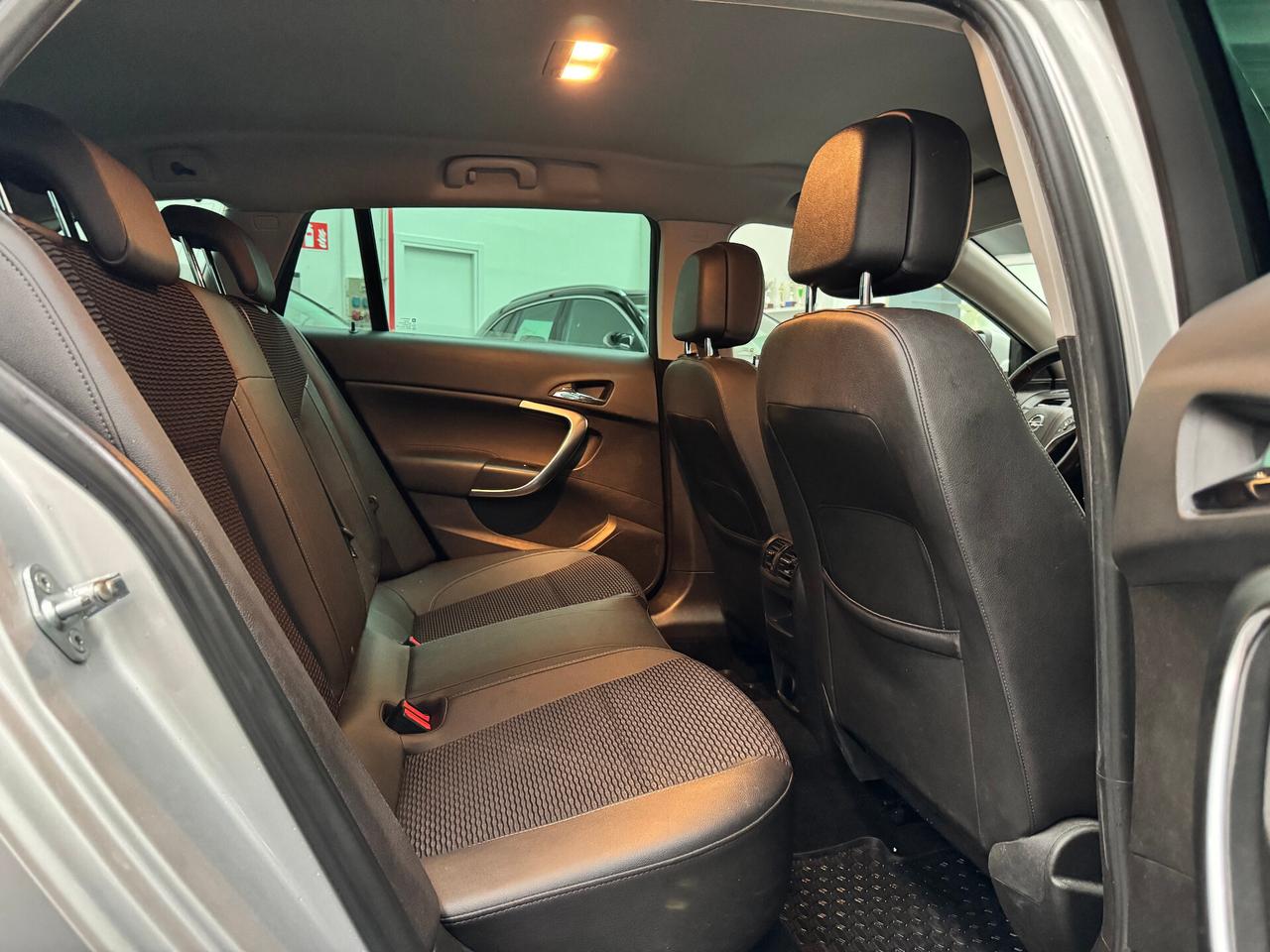 Opel Insignia Tourer 1.6 cdti Cosmo business 136cv at6