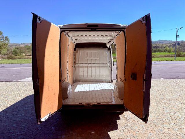 PEUGEOT Boxer PASSO LUNGO TETTO ALTO - KM 150.000 - PIU' IVA
