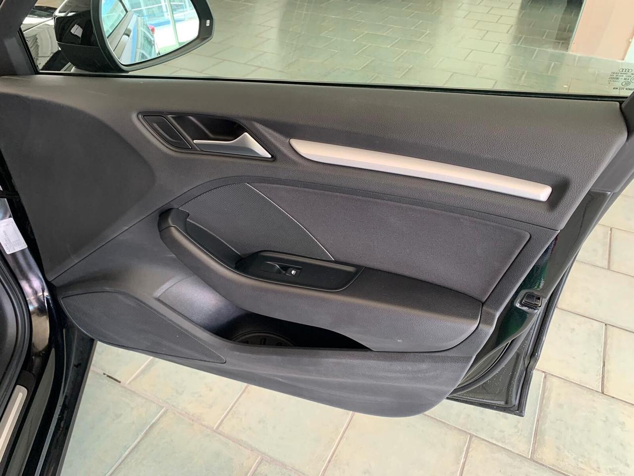 Audi A3 SPB 30 g-tron S tronic Business