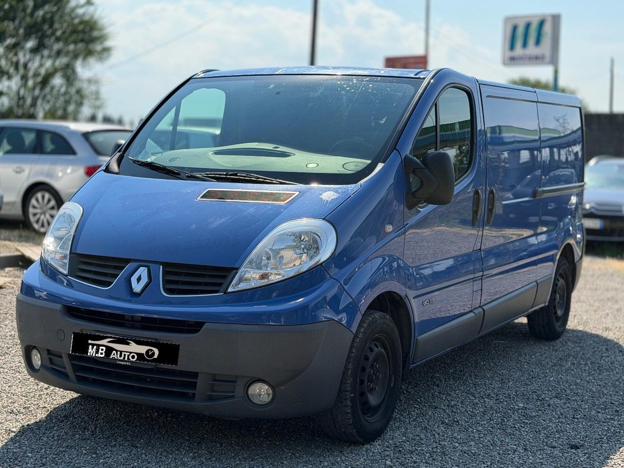 Renault Trafic 2.0 DCI (150.000KM)