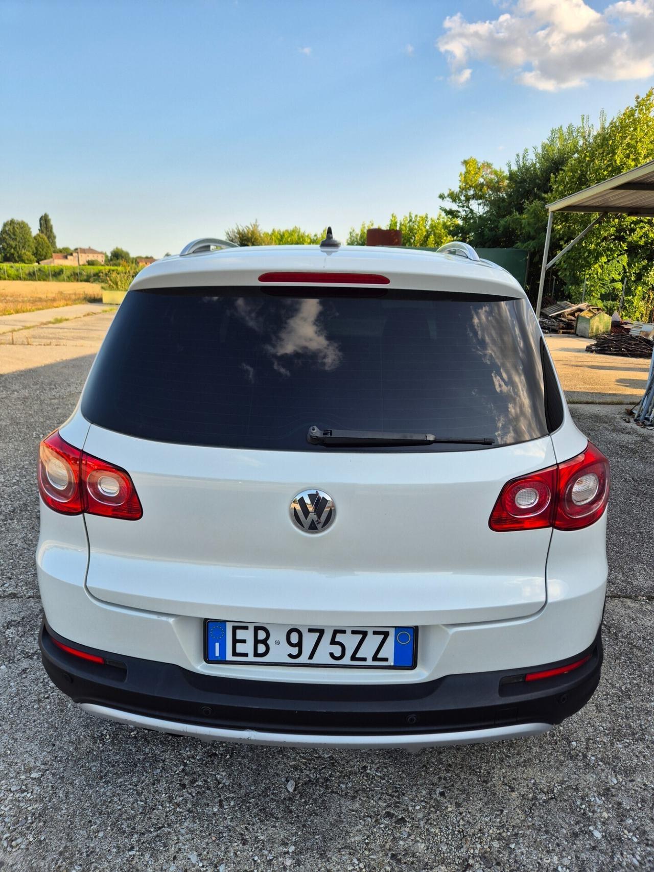 Volkswagen Tiguan 2.0 TDI DPF 4MOTION DSG Sport & Style