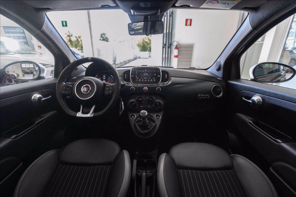FIAT 500 1.0 hybrid Rockstar 70cv del 2021