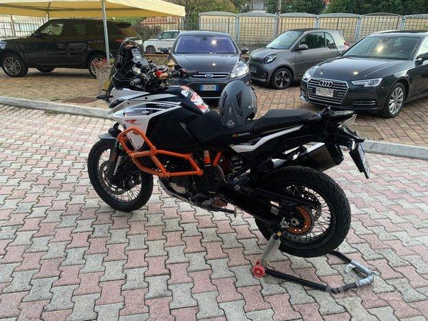 KTM 1090 Adventure Adventur R