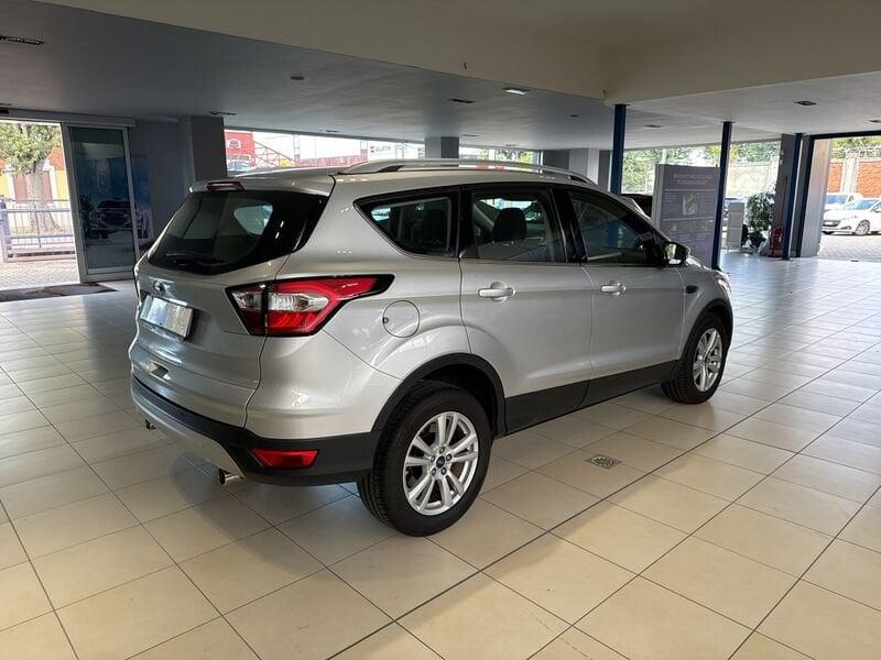 Ford Kuga 1.5 TDCI 120 CV S&S 2WD Powershift Business