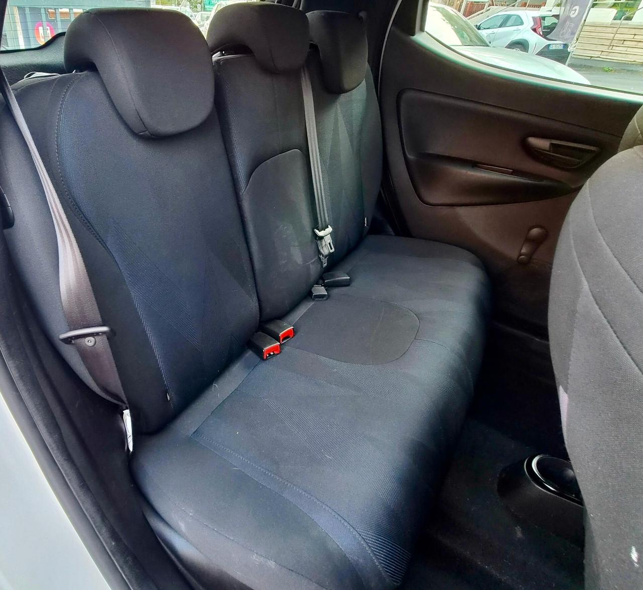 Lancia Ypsilon 1.2 69 CV 5 porte GPL Ecochic Gold