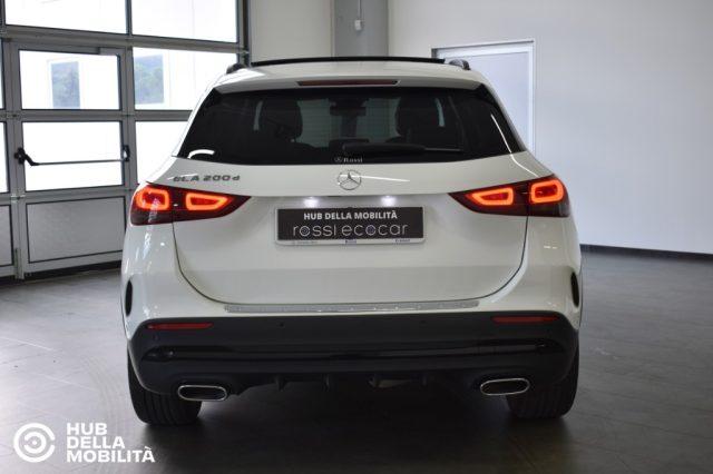 MERCEDES-BENZ GLA 200 d Automatic Premium