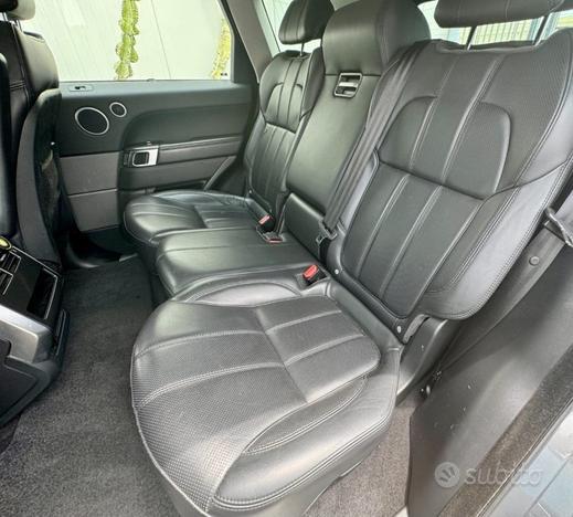 LAND ROVER Range Rover Sport 3.0 TDV6 HSE Dynami