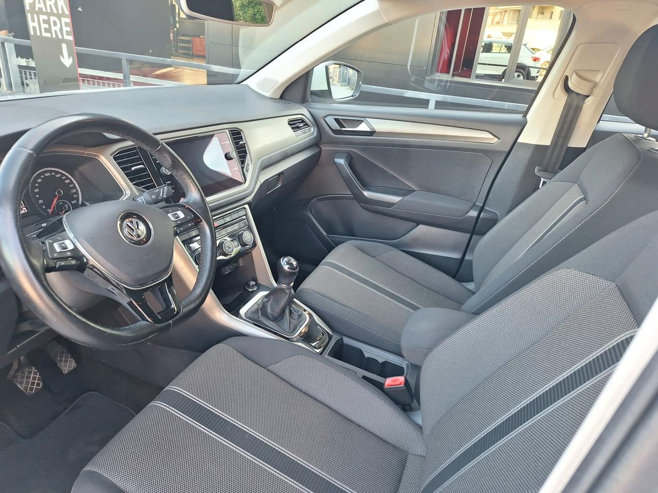 Volkswagen T-Roc 1.6 TDI SCR Business X NEOPATENTATI IVA ESPOSTA